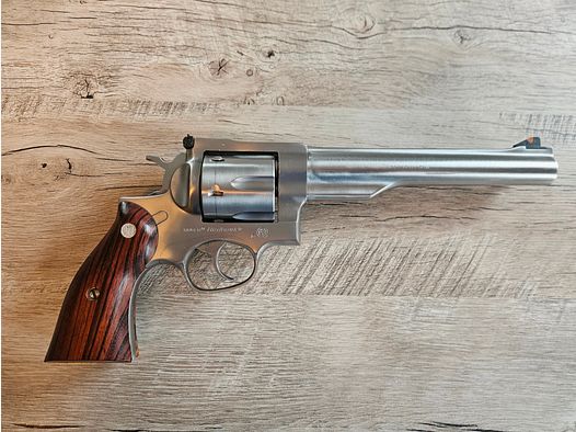 .44 Magnum Revolver Ruger Redhawk