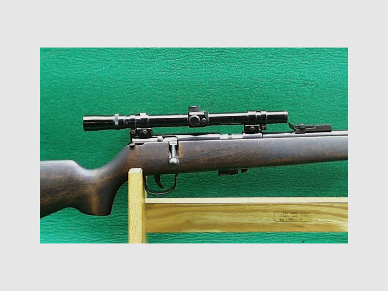 Voere Vöhrenbach repeating rifle with scope