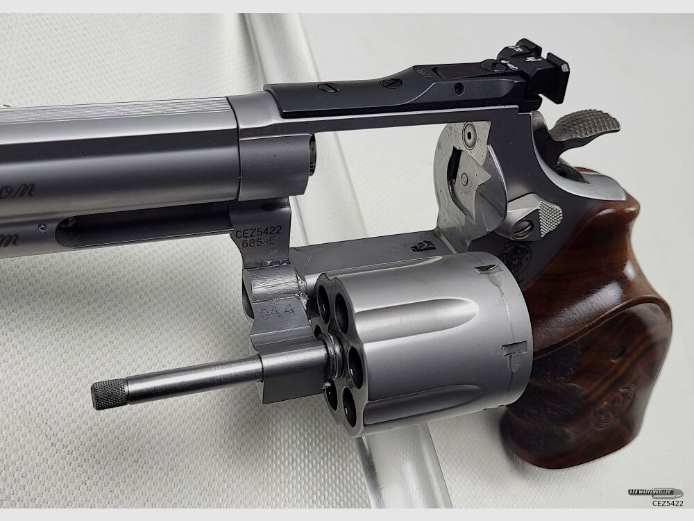 Smith&Wesson 686-5 Target Champion