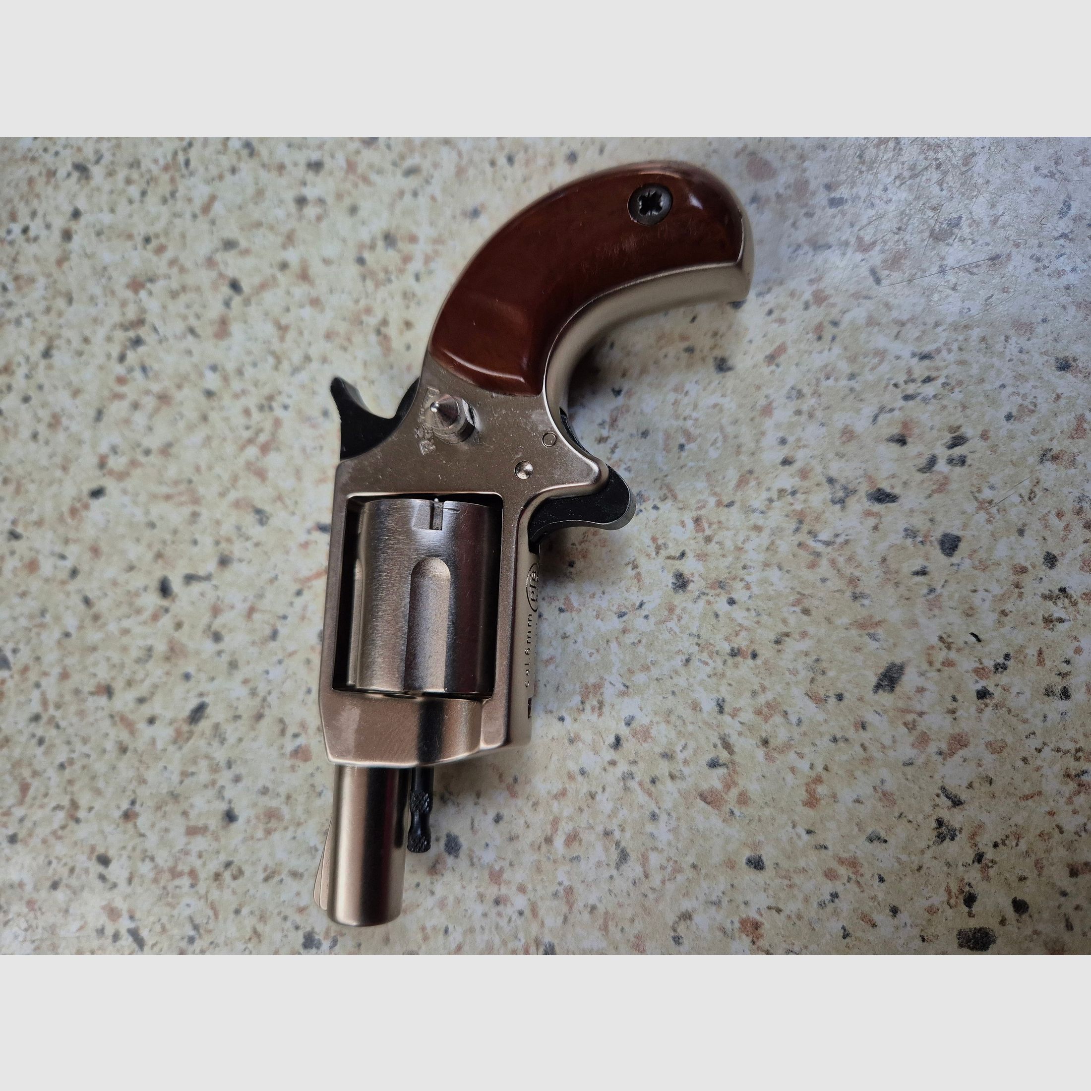 Little Joe 6mm PTB549 Gürtelschnalle
