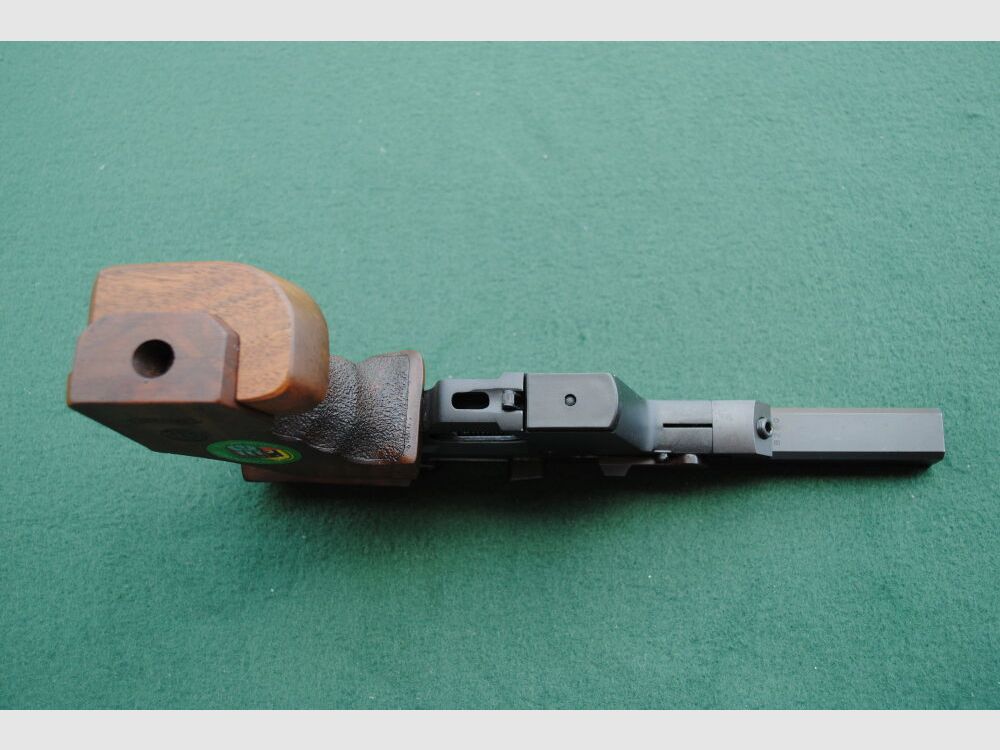 Walther Mod. GSP, zweites Modell, 2 Magazine