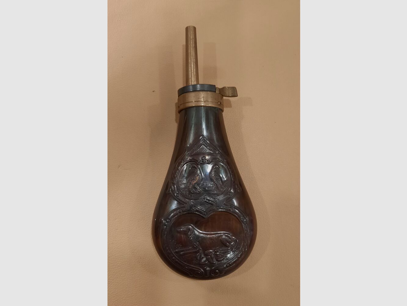 Pulverflasche Jagdmotiv leer