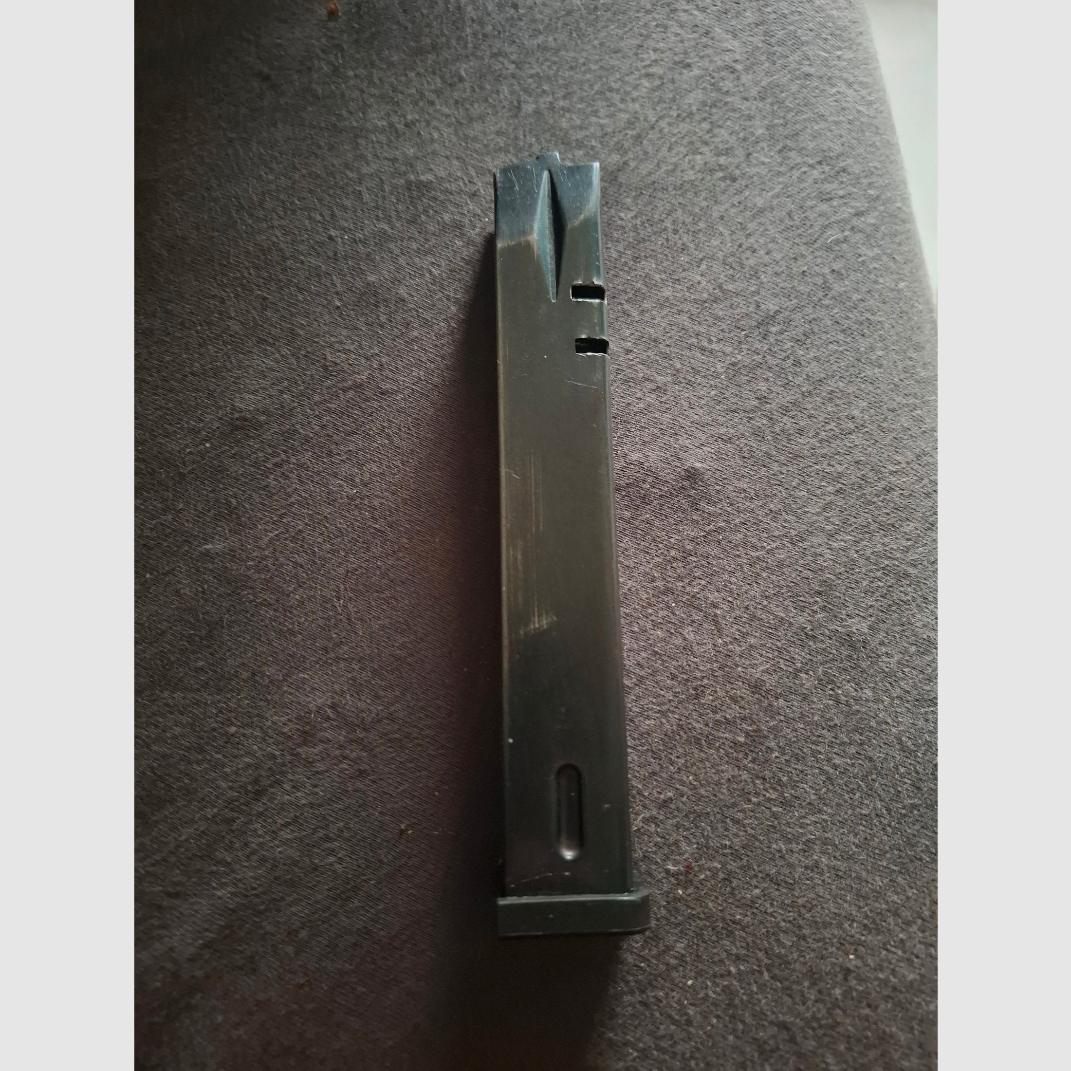 Zoraki 917 magazine 25 coups