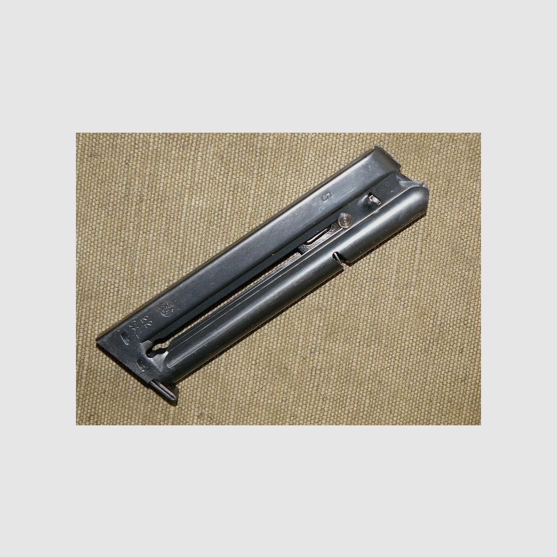 Magazine for Smith & Wesson 41/422/622/2206 caliber .22 lr