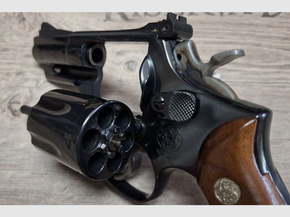 Smith & Wesson Mod.19-6 .357Mag & .38 Special