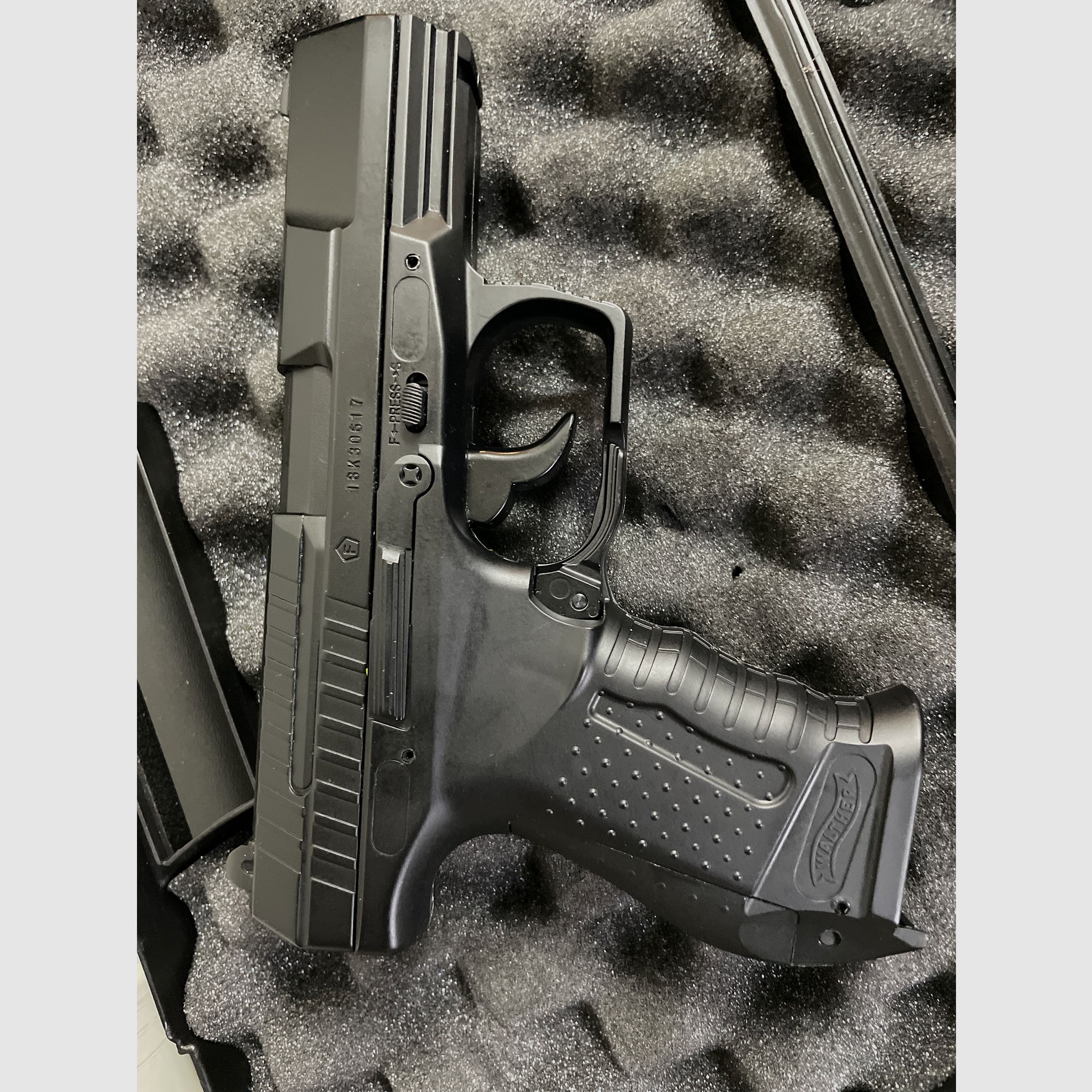 Walther P99 DAO CO2  6mm BB