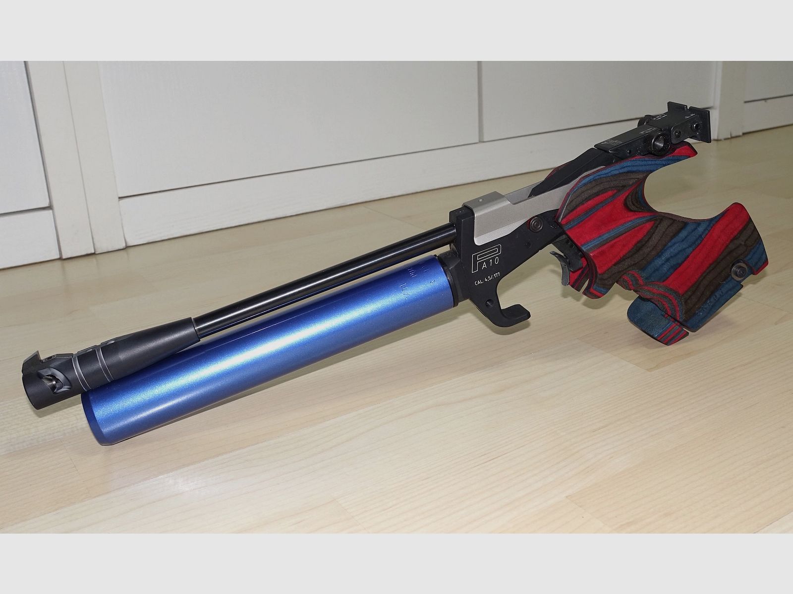 Tesro Pressluft Matchpistole PA10 / Top Zustand mit Zubehör