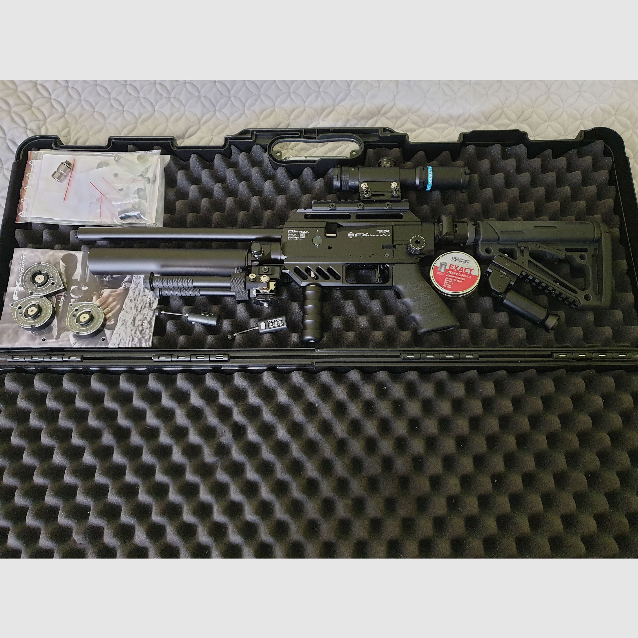 FX Dreamline Tactical Compact