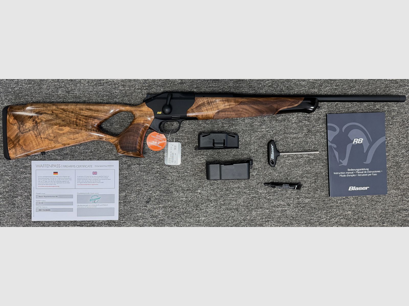 Blaser R8 Professional Success Holz .30-06 + Mündungsgewinde + Laufkürzung 52cm
