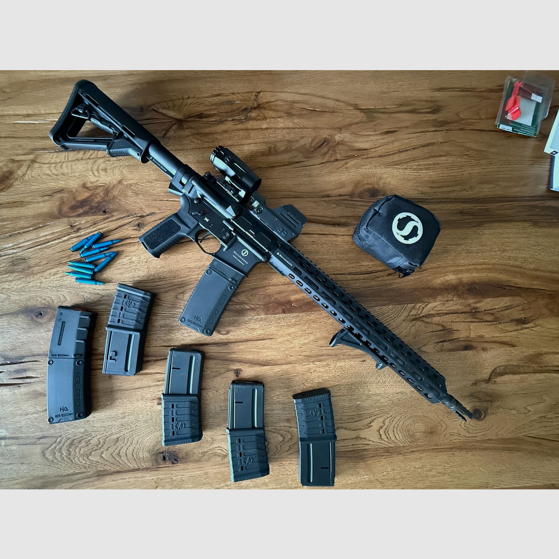 Schmeisser AR15-M5FL .223 Rem., ERATAC trigger, Magpul CTR, Falke Optik