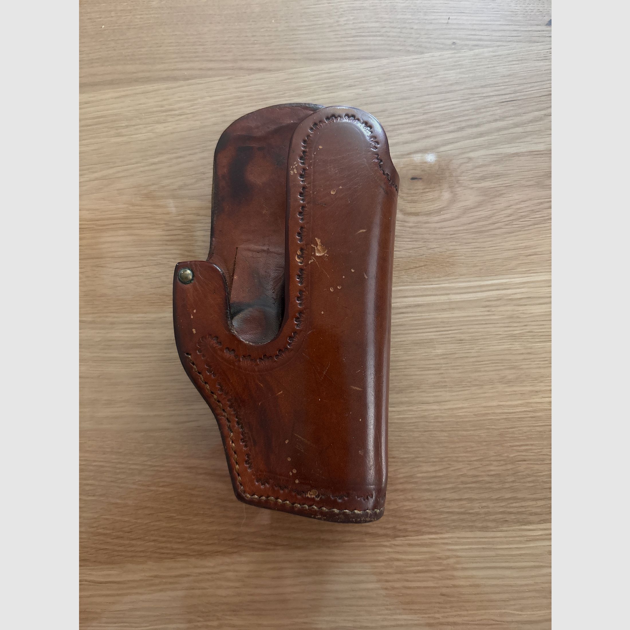 Verschillende holsters van leer