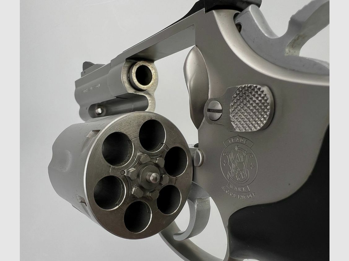 Smith & Wesson 686-3 Security Special
