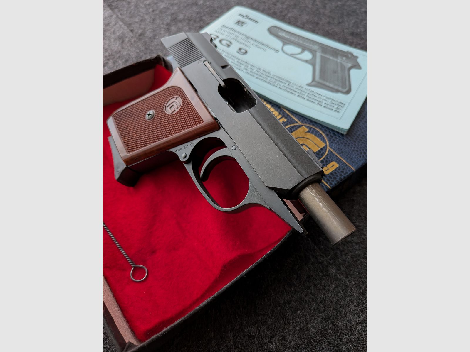 Röhm RG 9 (RG9) cal. 8mmK ++PTB 413++blank firing pistol