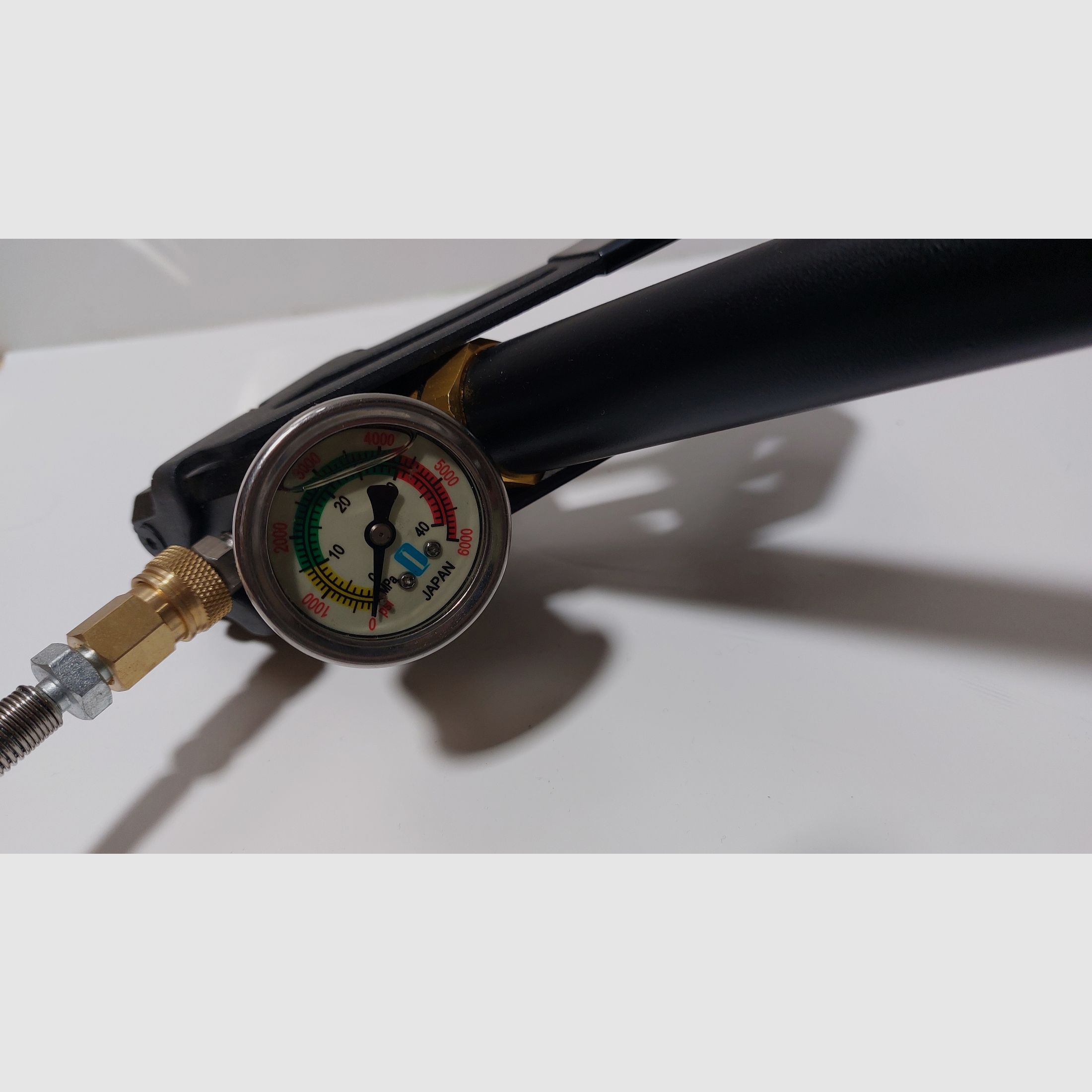 Universalpumpe / Handpumpe für PCP Druckluftwaffe bis 4500 PSI