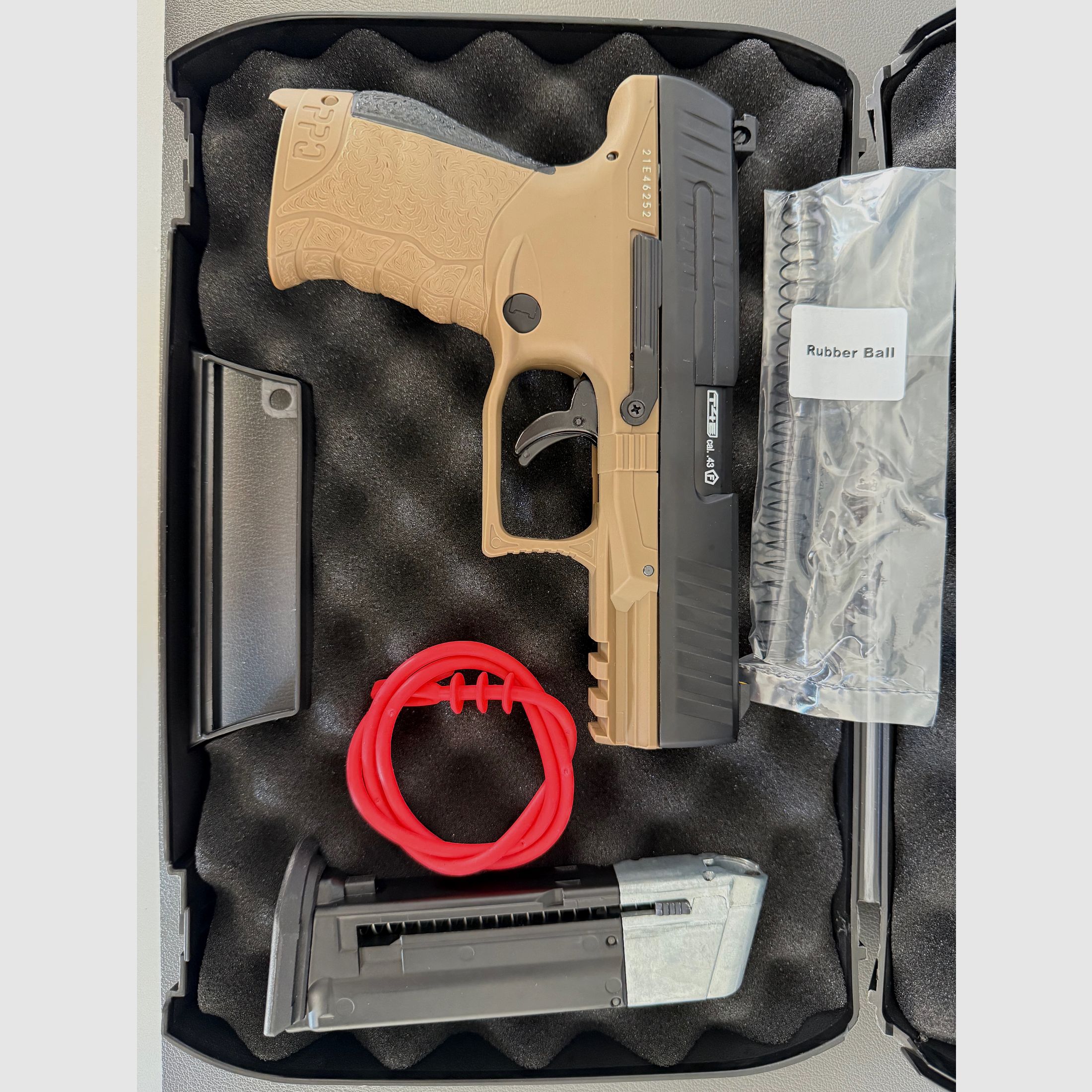 UMAREX Walther PPQ M2 T4E (Kal. .43) - inkl. Zubehör