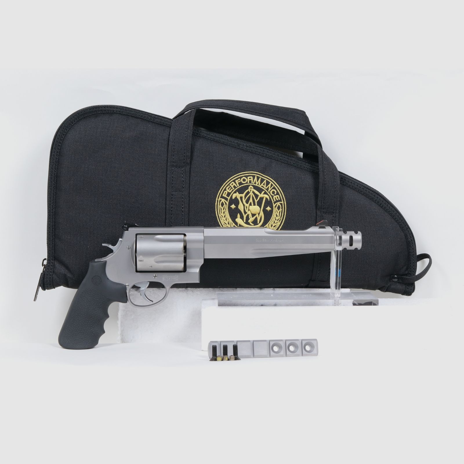 Smith & Wesson Mod. 500 Hunter 7 1/2", calibre .500S&WMag || Revólver