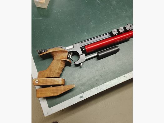 <p>pistola de aire</p>