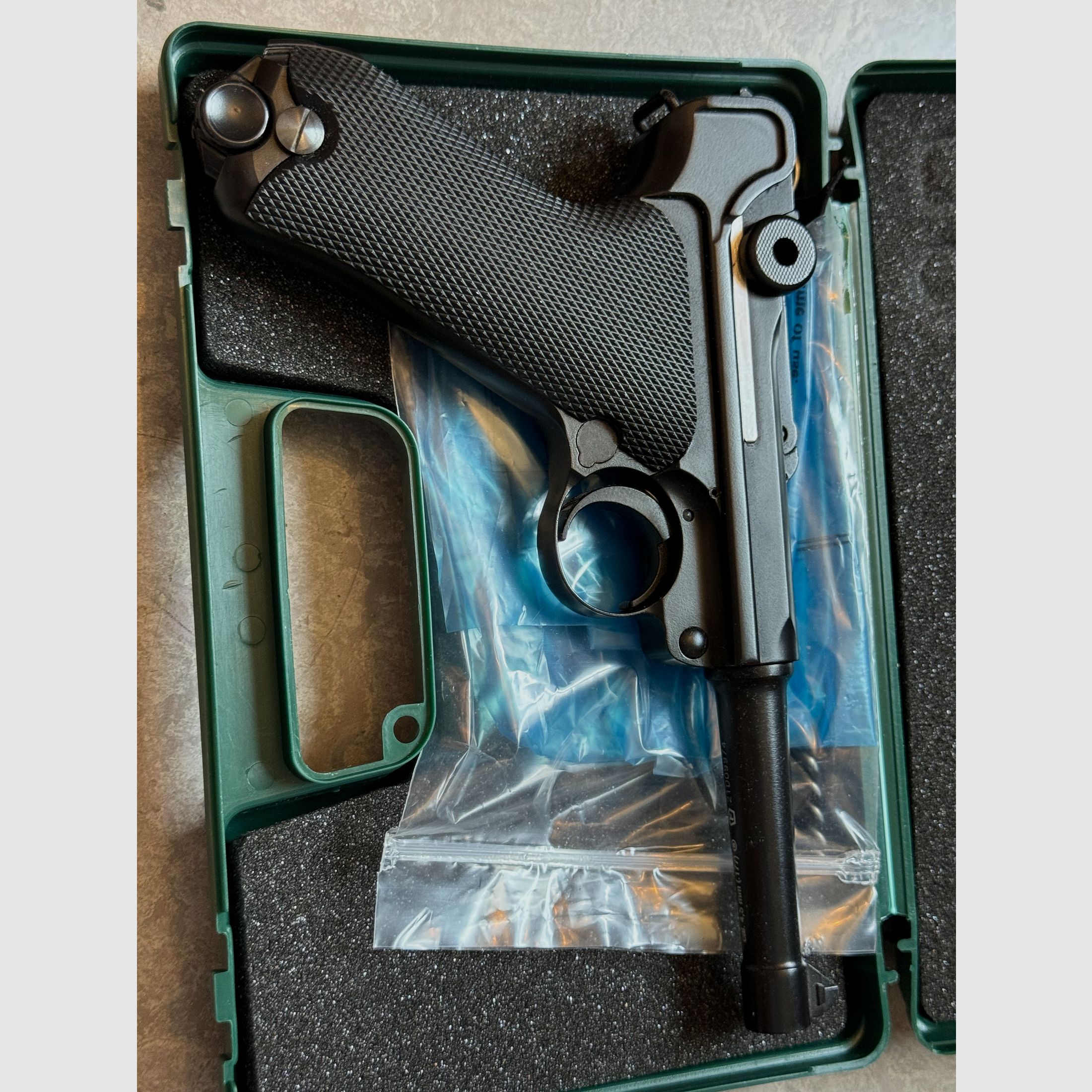 Legend Luger P08 4,5mm CO2 Pistolet