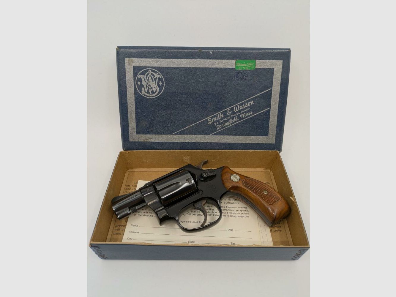 S&W 37