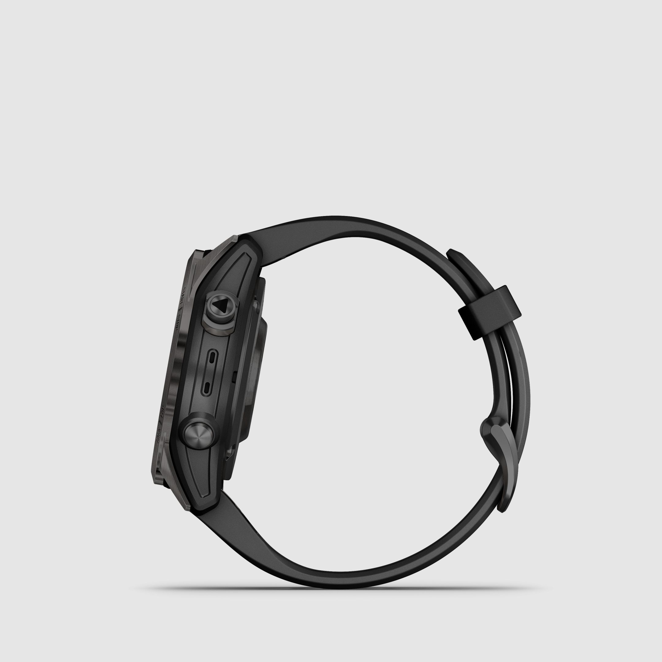 Garmin fēnix® 7S Pro – Edizione Sapphire Solar, Nero/Grigio Carbonio Titanio DLC con cinturino in silicone QuickFit® da 20 mm