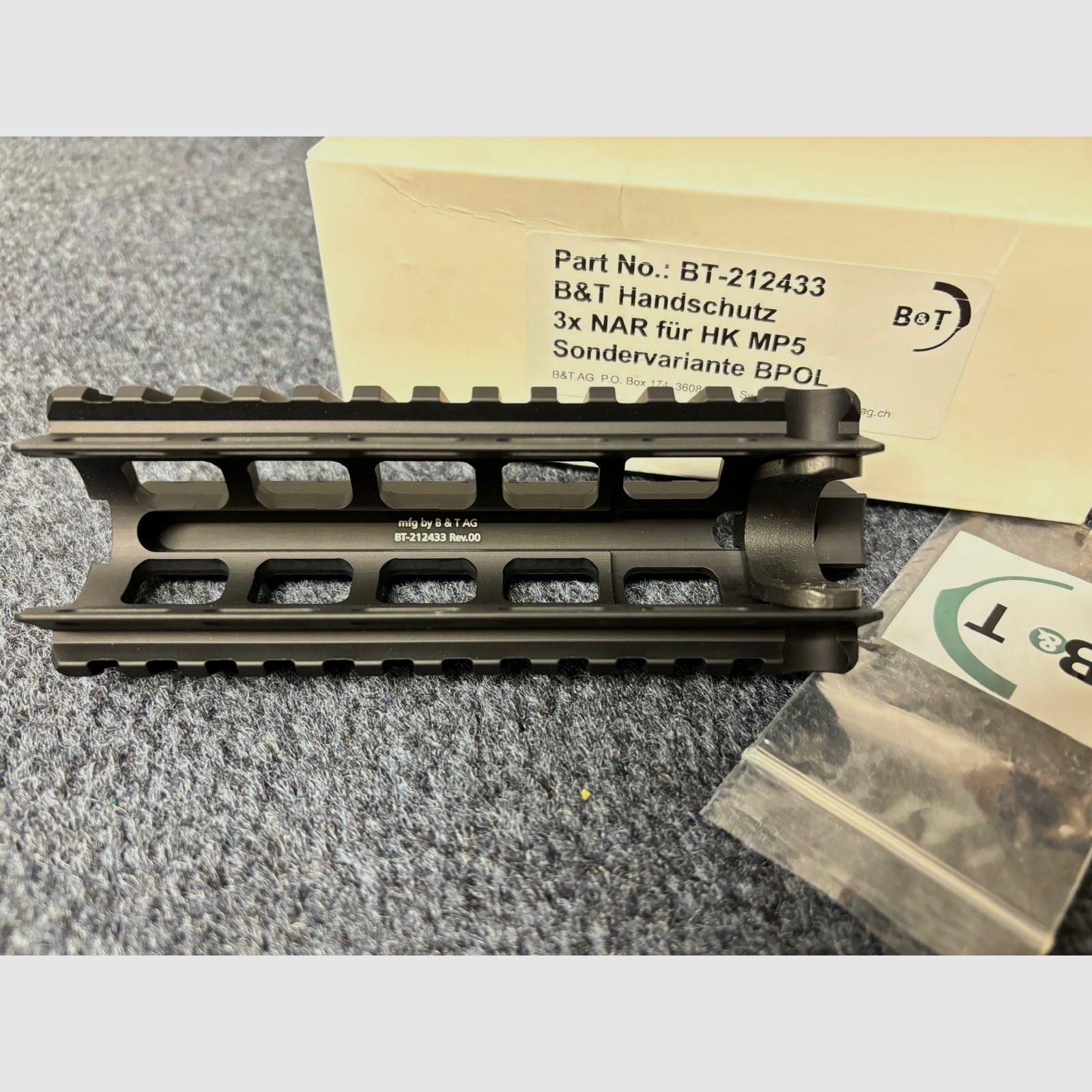 B&T Picatinny Quadrail Handschutz für HK MP5 SP5 - NEU - SAR M41/05 MKE T94 Heckler & Koch