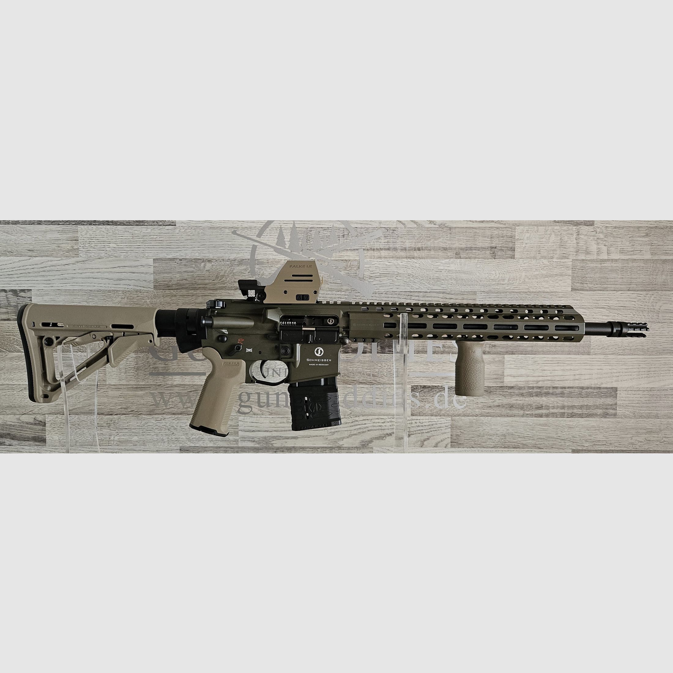 Schmeisser AR15 M4FL 14,5" OD Green Sondermodell MAGPUL Kal. .223Rem mit Optik - versandkostenfrei - Neuware vom Fachhandel