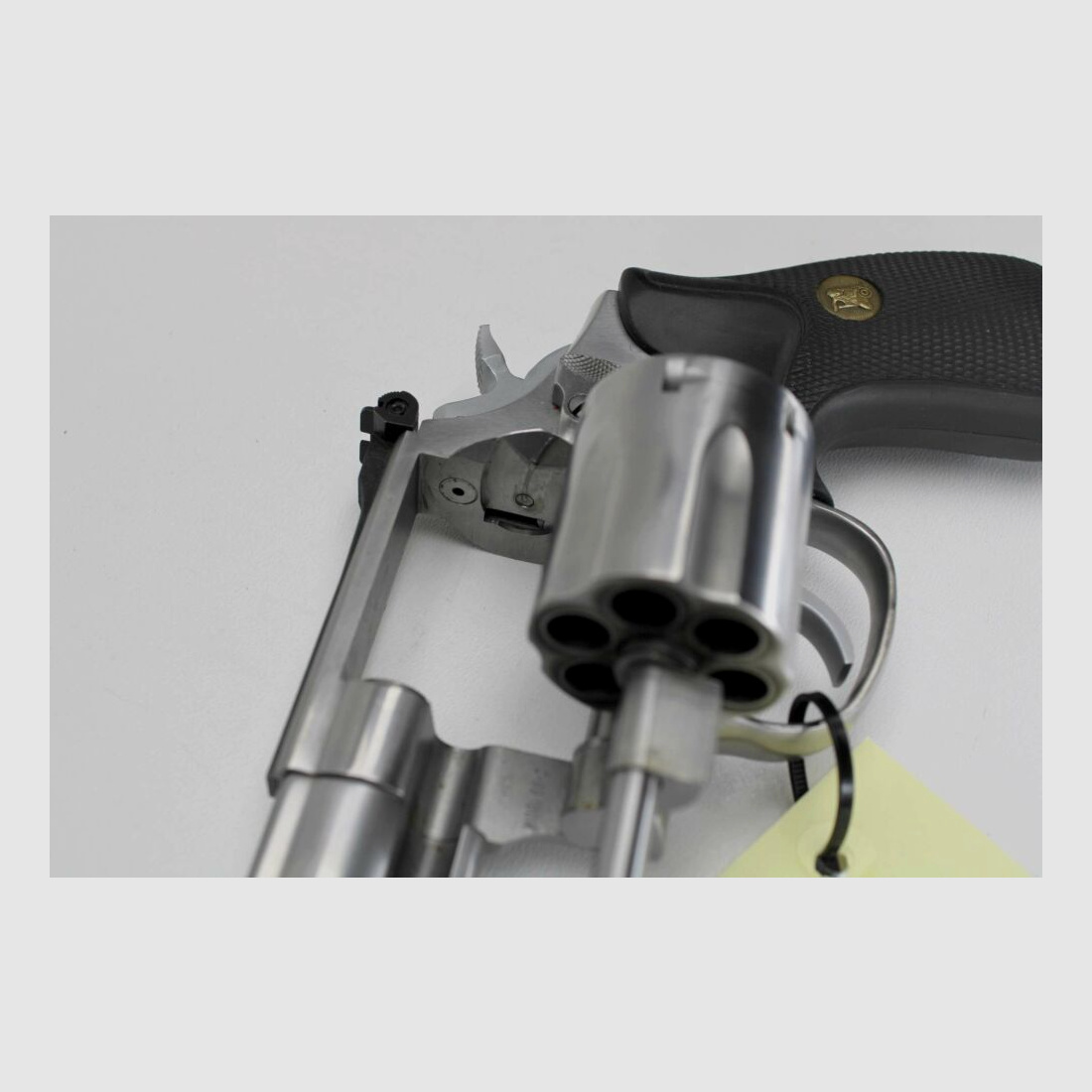 Revolver Smith & Wesson 66-2 4" Lauf .357Mag