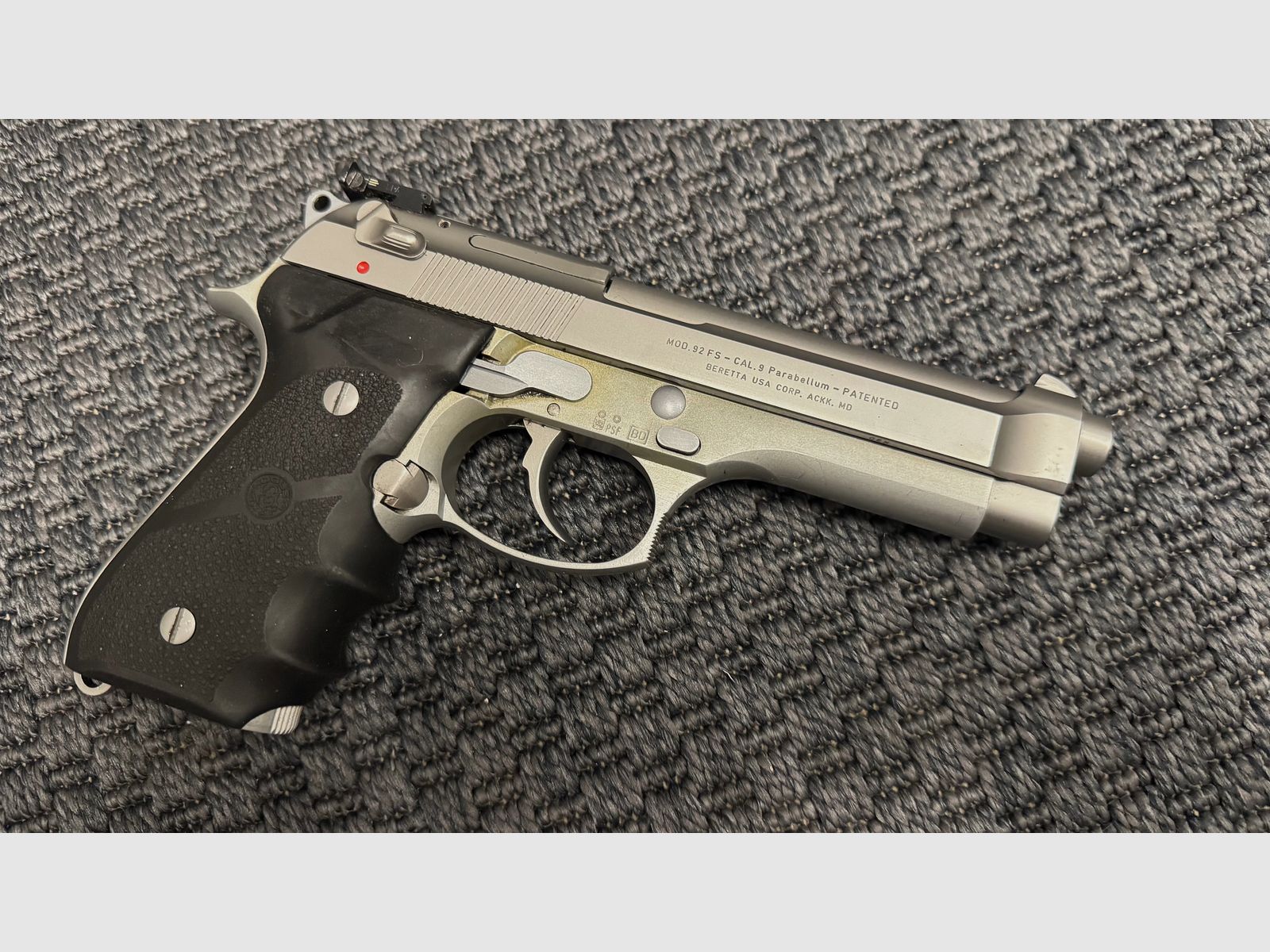 Beretta 92 FS stainless 9mm