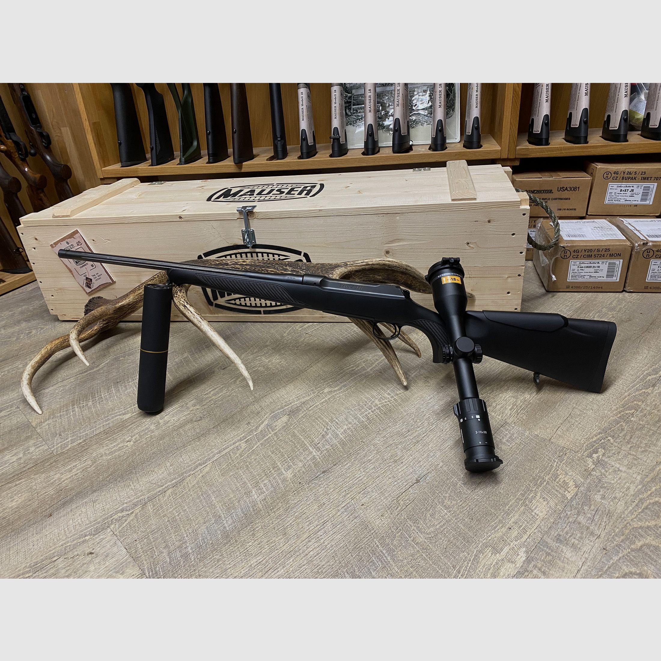 Sauer 101 Highland XTA, con Minox Allrounder 2-10x50, senza guida