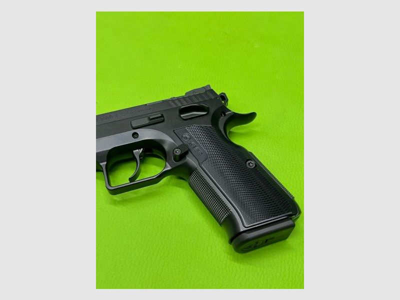 KMR L-02 SPECTRA O.R. 9mmLuger Pistola, immagine 8 di 11