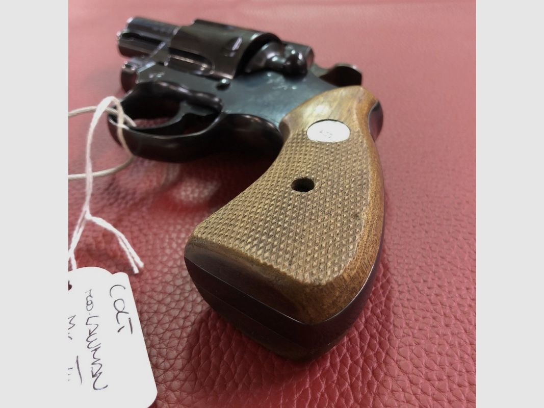 Colt LAWMAN MK III, Bild 2 von 4