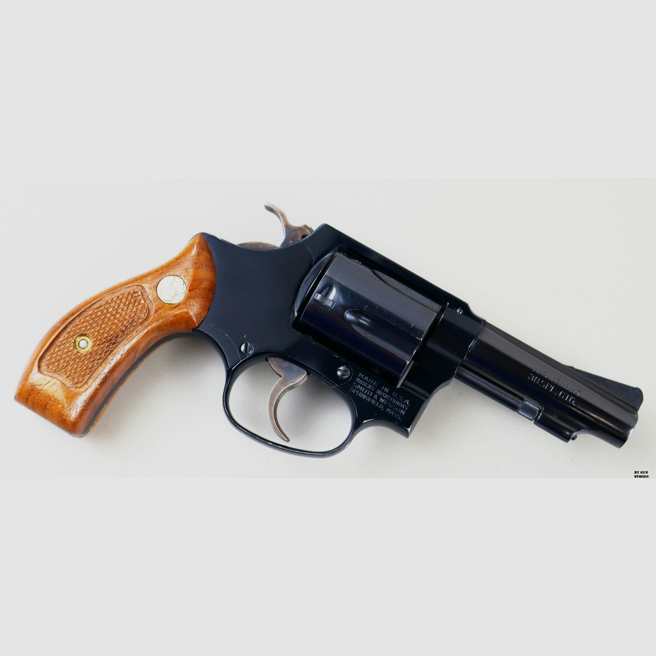 Revolver Smith & Wesson mod. 37 Airweight cal. 38 Spec n° de série J670009, image 4 sur 10