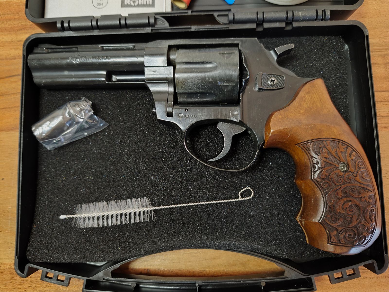 Röhm RG 99 nera vecchia PTB 452 del 1994 + munizioni ed effetti pirotecnici