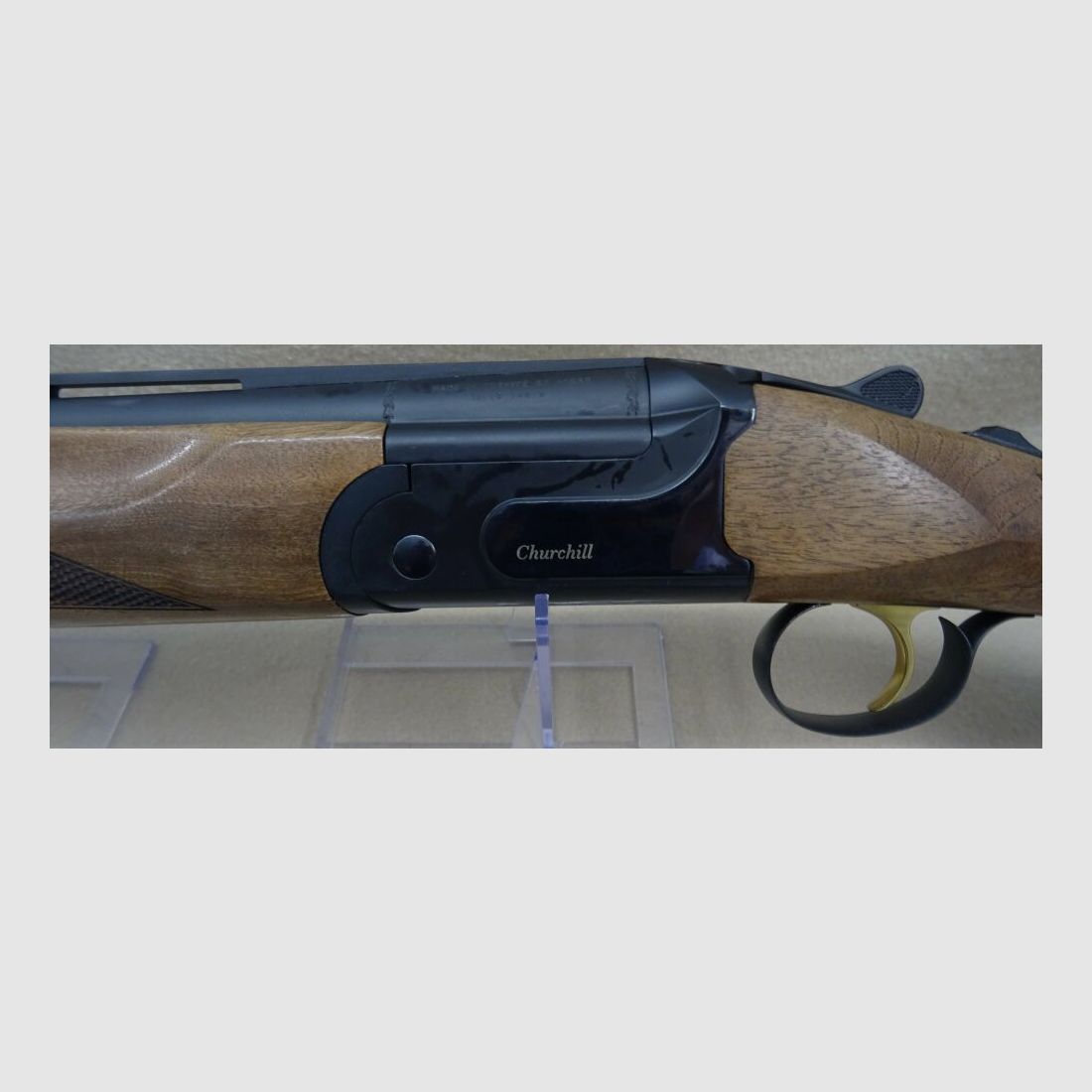 Akkar Silah Churchill 206 E Hunting Black II Lady
