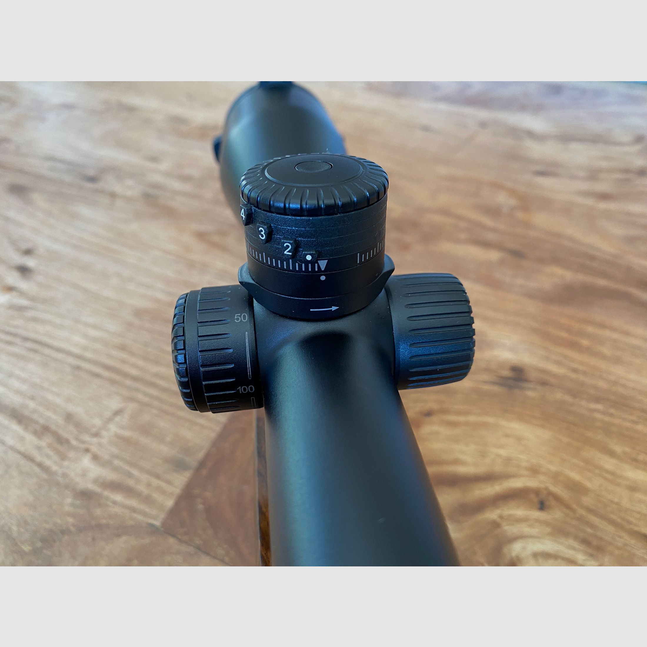 Swarovski Z8i 2,3-18x56 P SR Abs. 4A-I mit Blaser Sattelmontage und Ballistikturm
