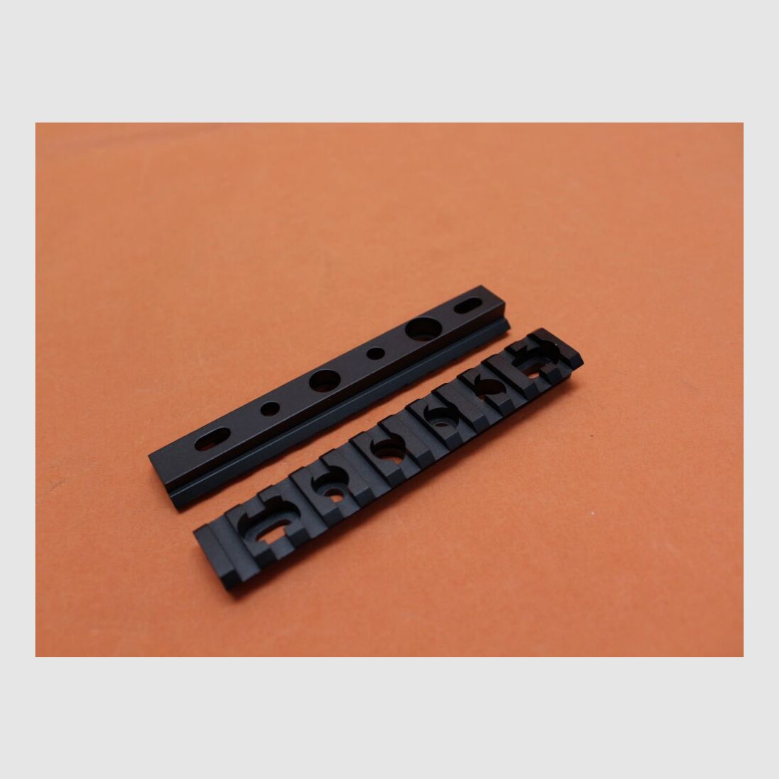 UTG - Leapers UTG Deluxe Model 4/15 Handguard Pic. (MNT-HGR16S) Picatinny Rail Set, image 2 of 4