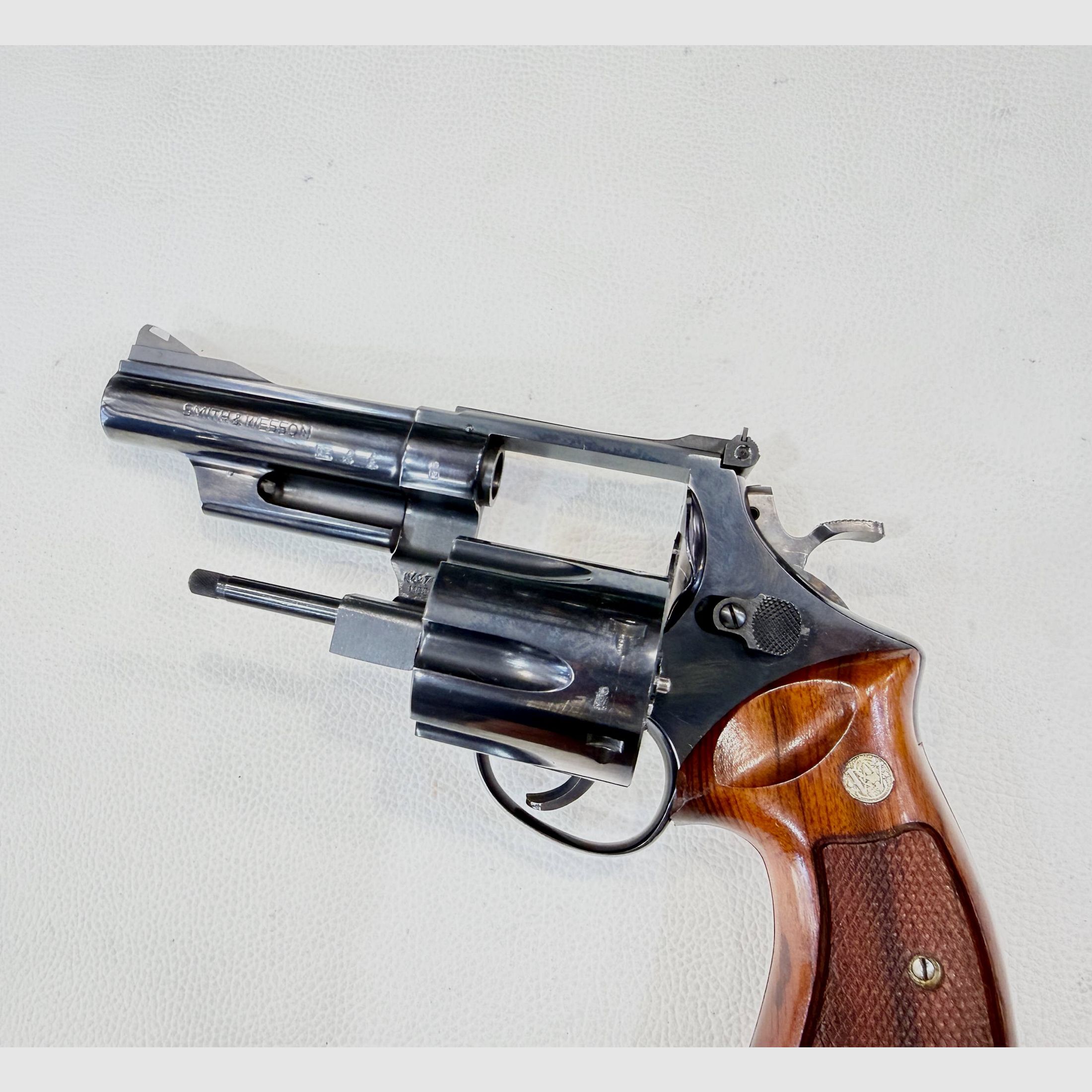 SMITH&WESSON 29 – 44 MAG., imagen 3 de 5