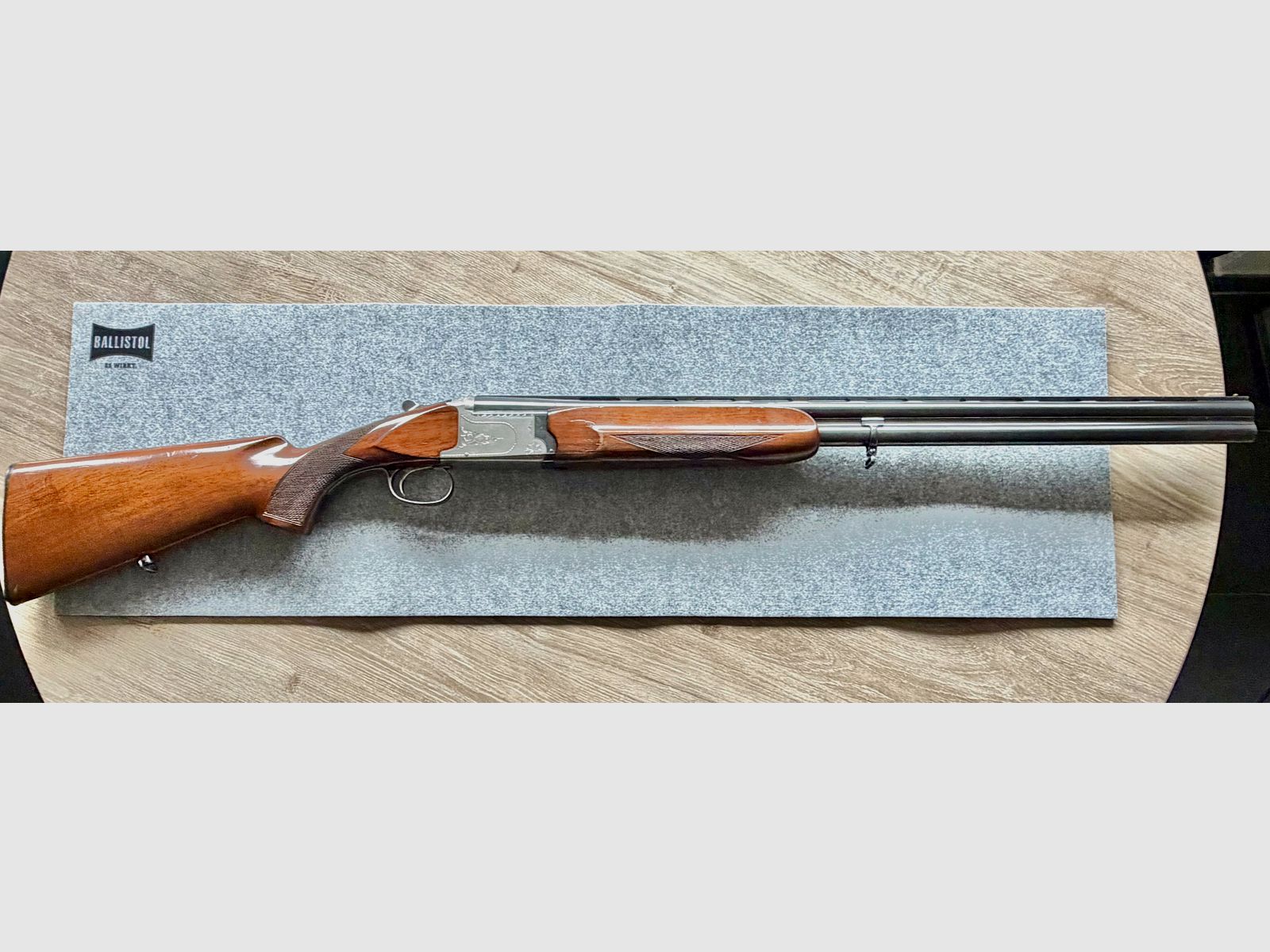 Double-barrel shotgun Kettner Mistral 12/70