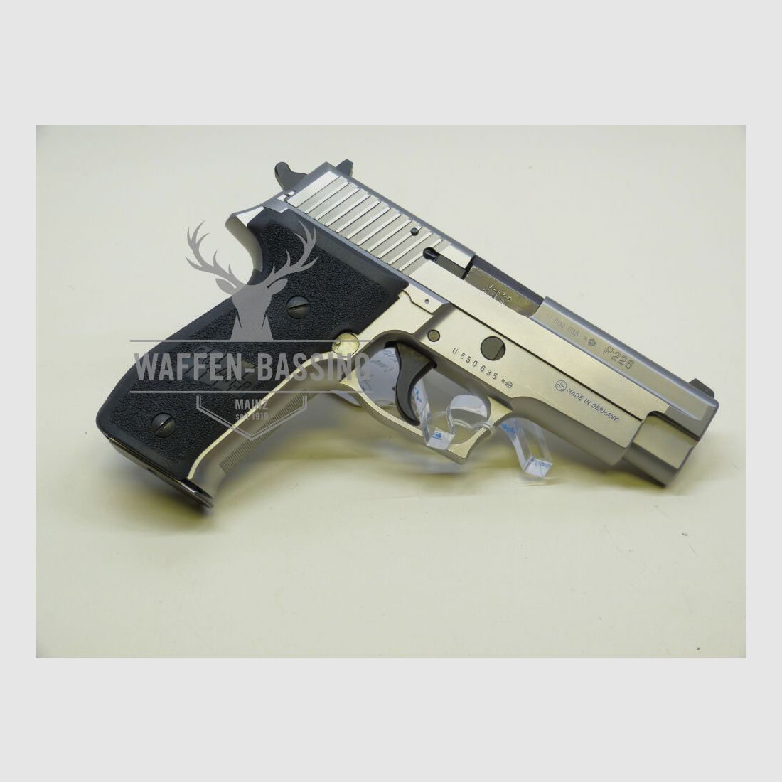 SIG SAUER P226