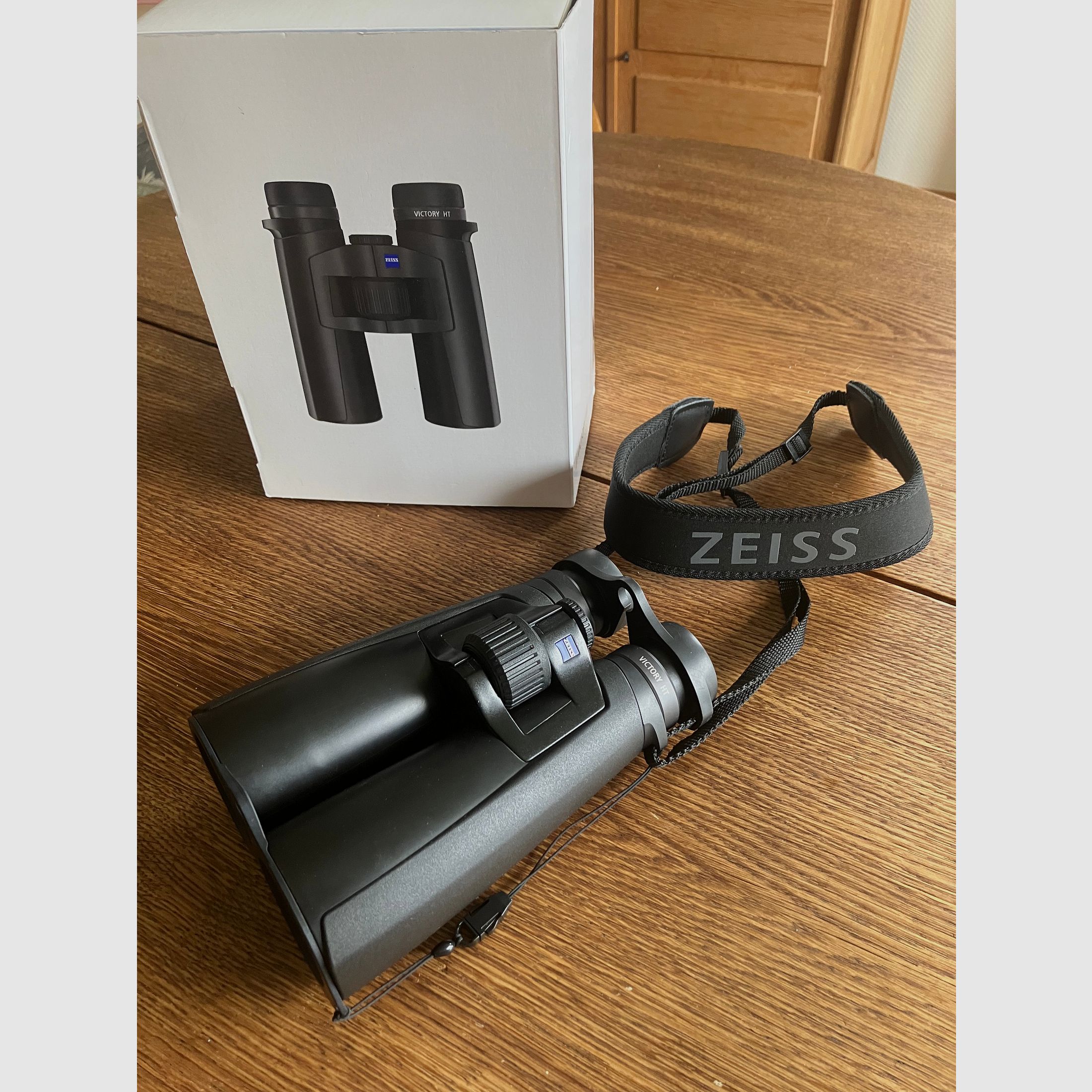 Zeiss Victory HT 8x54 Fernglas - absolut neuwertig