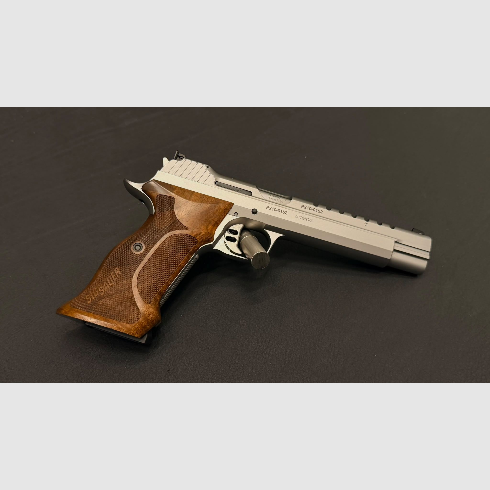 SIG SAUER P210 Skeleton Silver 6" | GSG Mastershop | 9mm Luger | Limitato | pistola semiautomatica, immagine 4 di 11