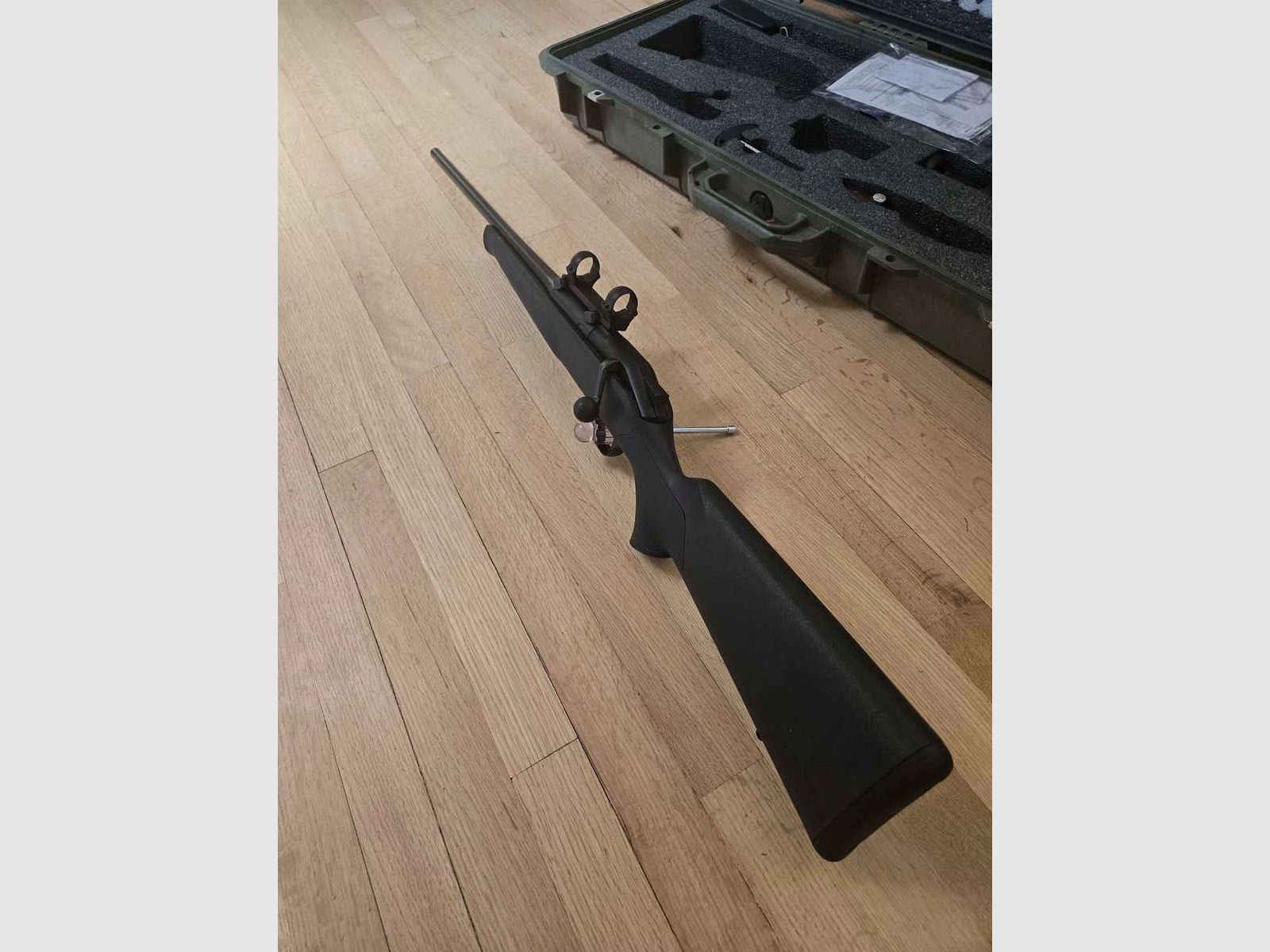 Blaser R8 Professional Linksausführung, .30-06, con Pelican-Case
