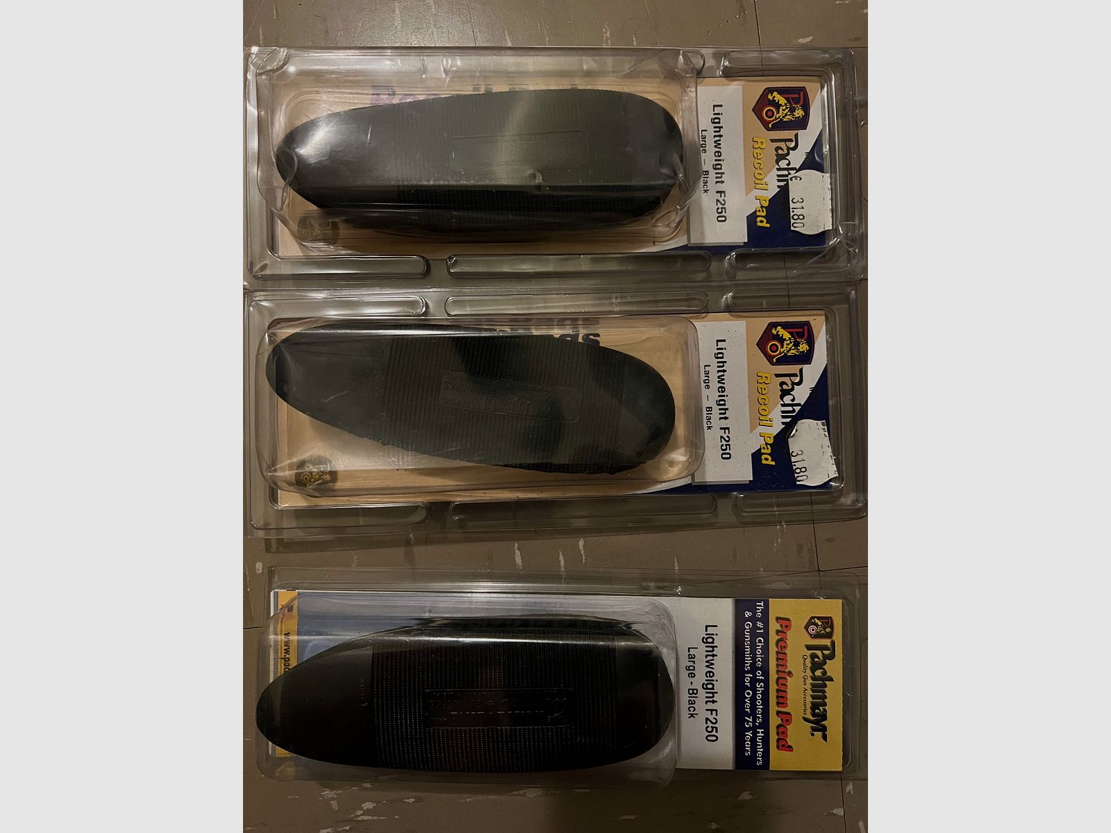 ¡Pachmayr tapa de culata negra disponible en diferentes tamaños!