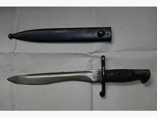 Spanish machete bayonet
