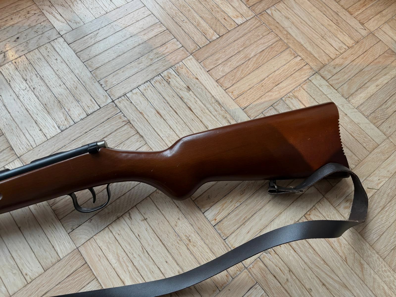 Voere Kufstein 22lr  Einzellader Repetierer