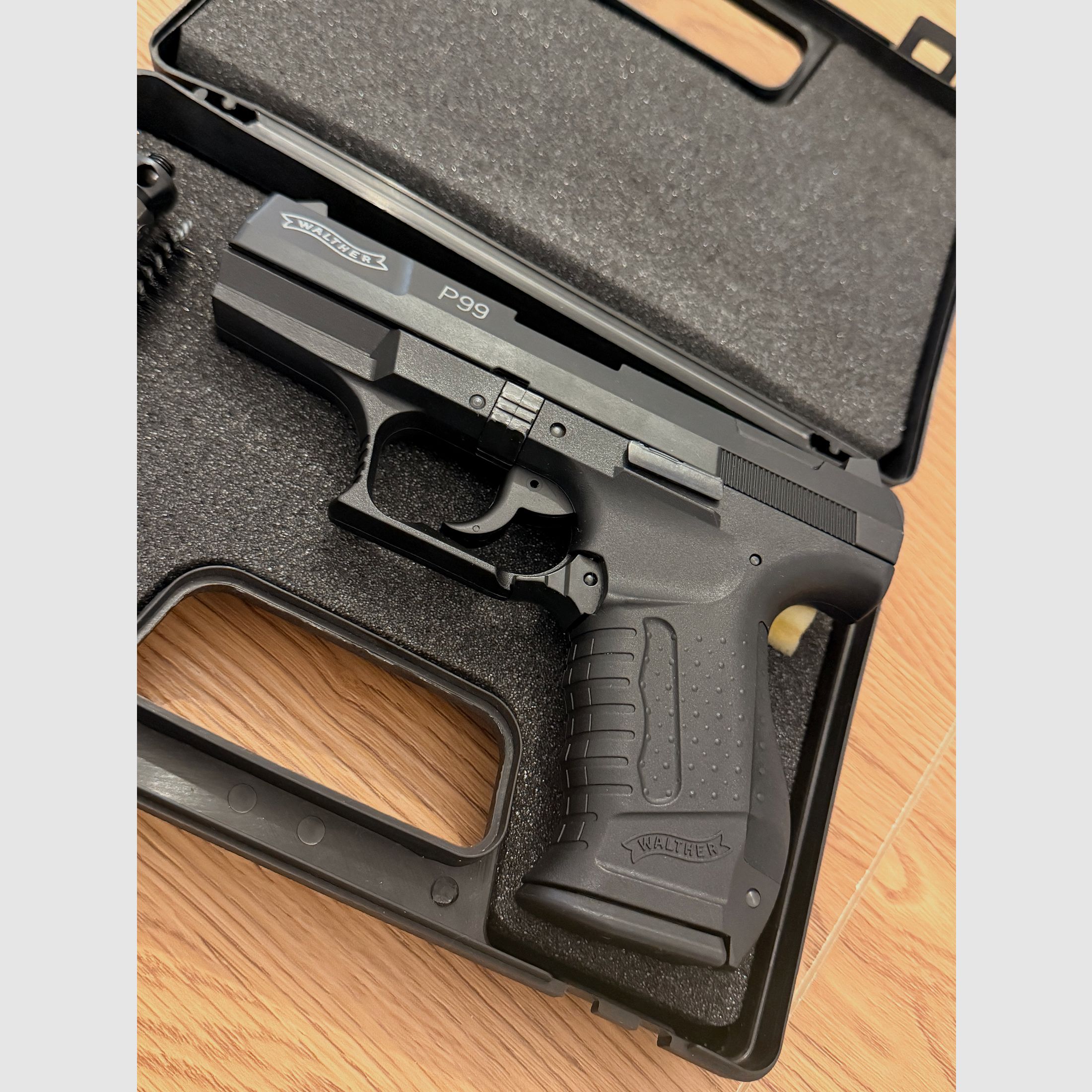 Walther P99 PTB blank-firing pistol – unused, top condition