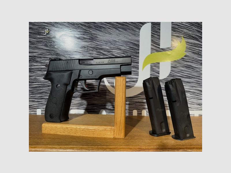 Sig Sauer P226; Classic Sport