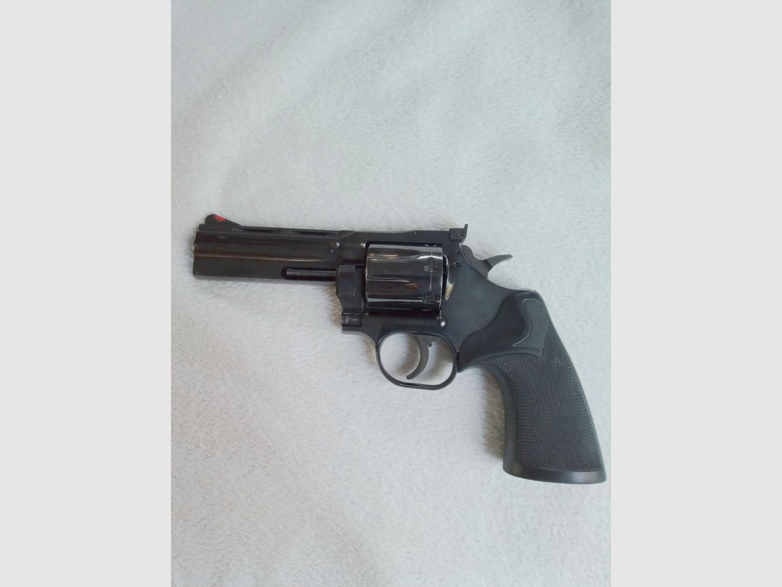 Dan Wesson Revolver .357 Magnum, Sammlerstück Double-Action