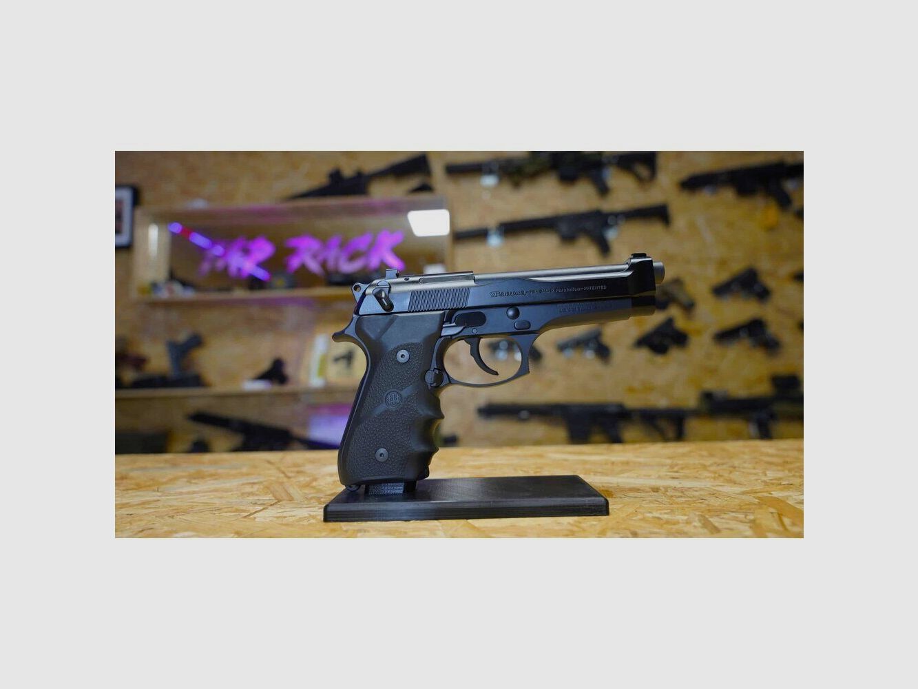 Pistola Usata Beretta 92 FS Brigadier calibro 9×19, immagine 1 di 7
