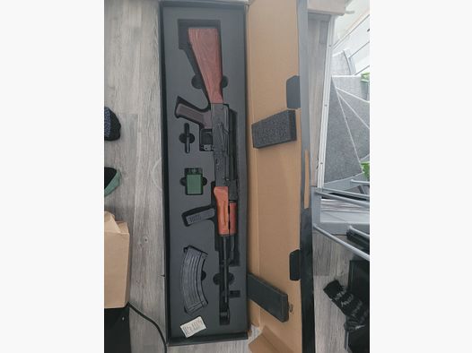 E&L AK (like new)